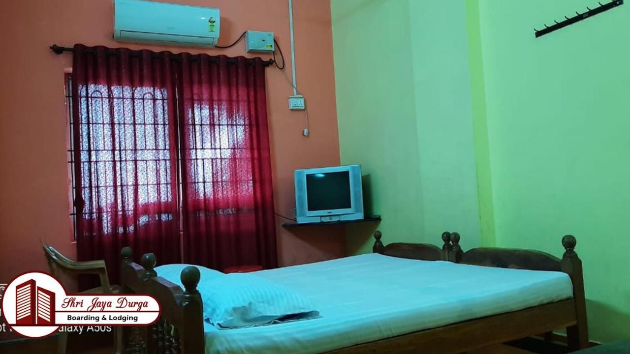 Shri Jaya Durga Boarding&Lodging Udupi Bagian luar foto